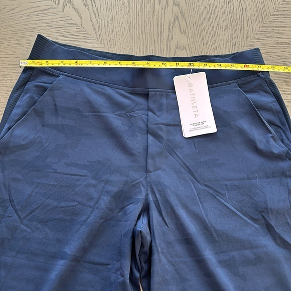 NWT Athleta Brooklyn Ankle Camo Pants - Picture 4 of 8